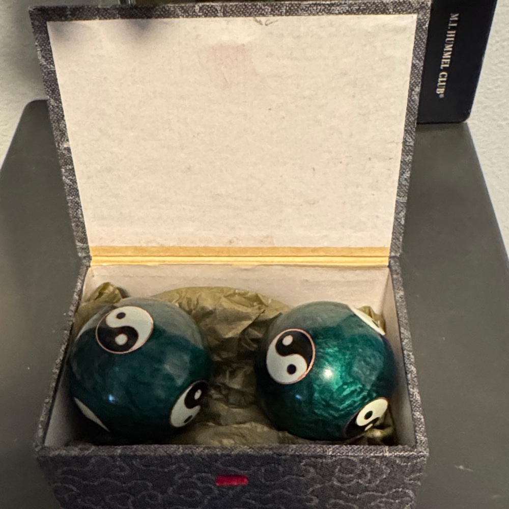 Yin Yang Hand Exercise Balls - Emerald Green Set